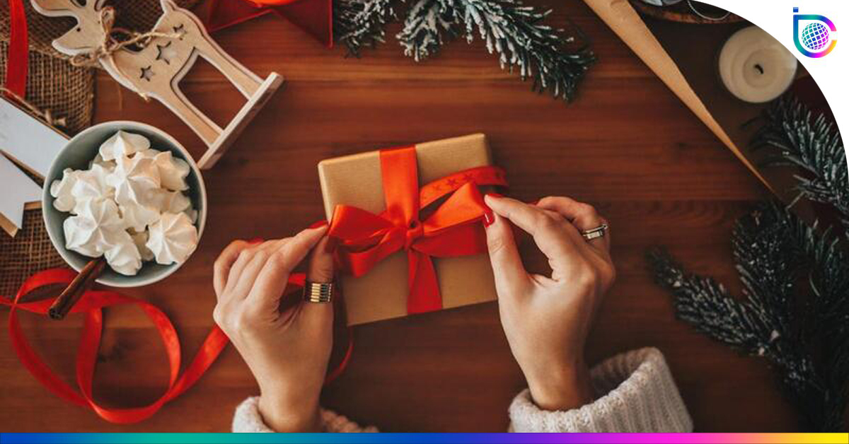 Self-Gifting And Gift Cards To Power Post-Christmas Sales